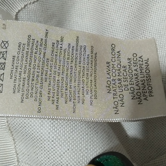 Gucci MLB New York Yankees Collaboration Logo Shearling Hat Un… - Picture 12 of 16